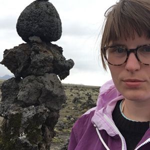 Meet your Posher, Cassandra